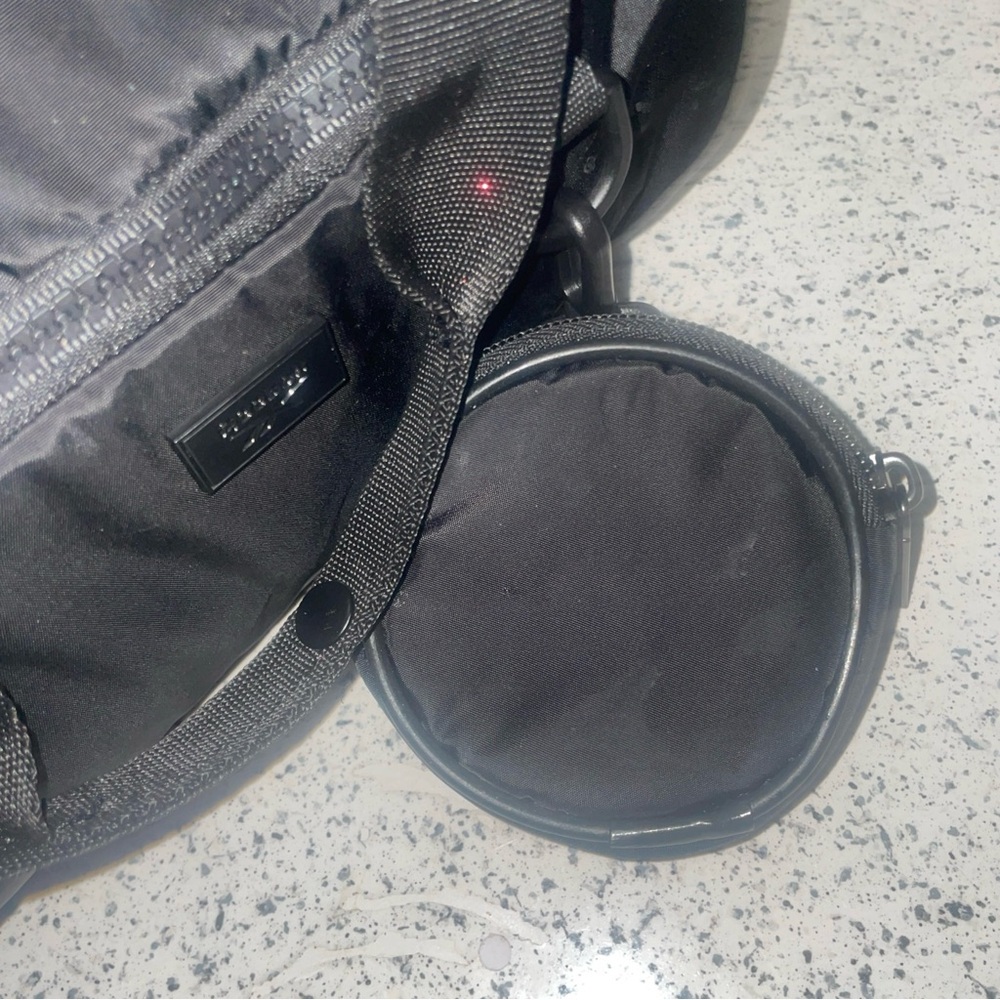 Stylish Reebok gym bag - Picture 7 of 16